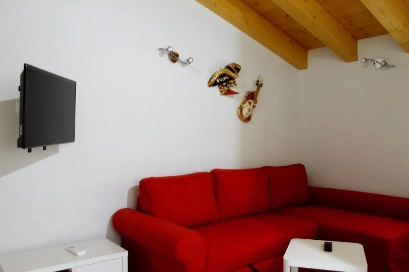 Casarossoveneziano Apartment Mestre