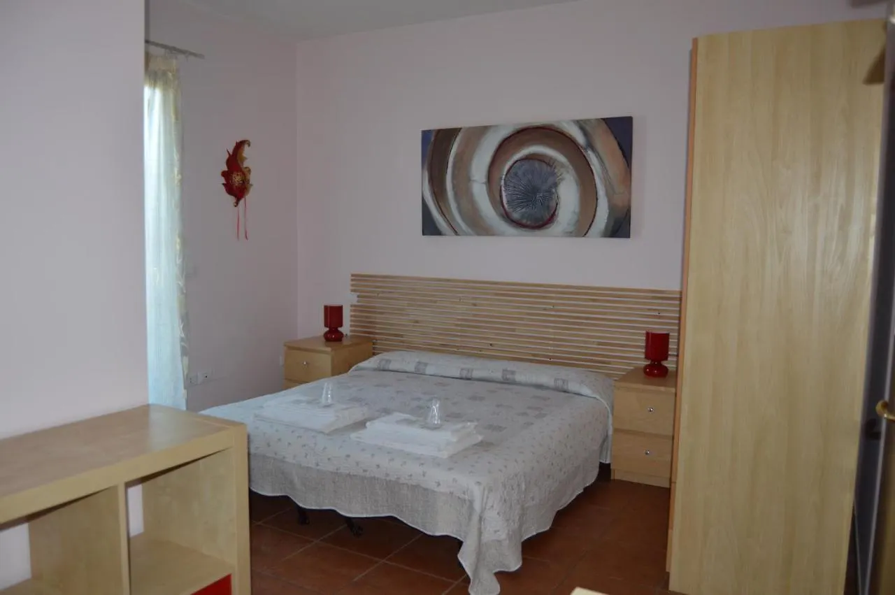 Casarossoveneziano Apartment Mestre 0*,